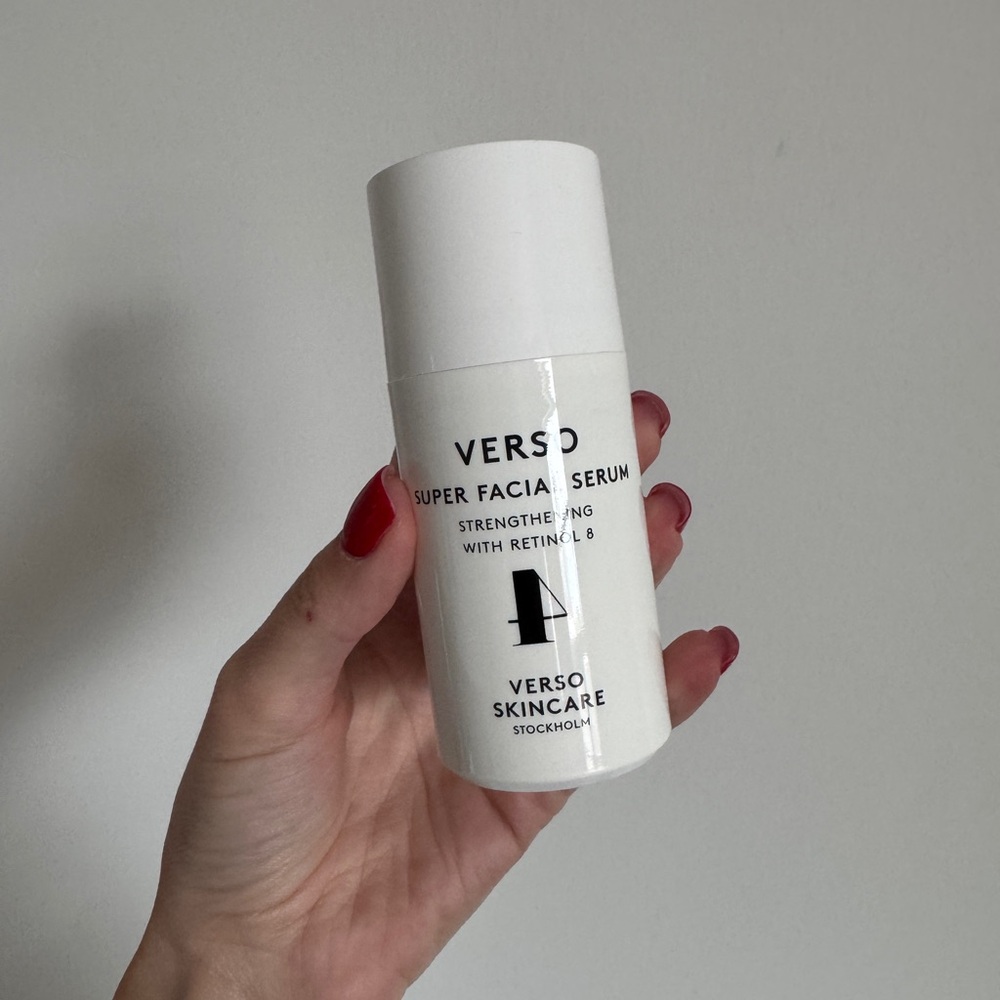 Verso Super Facial Serum, 30 ml - Picture 2 of 3